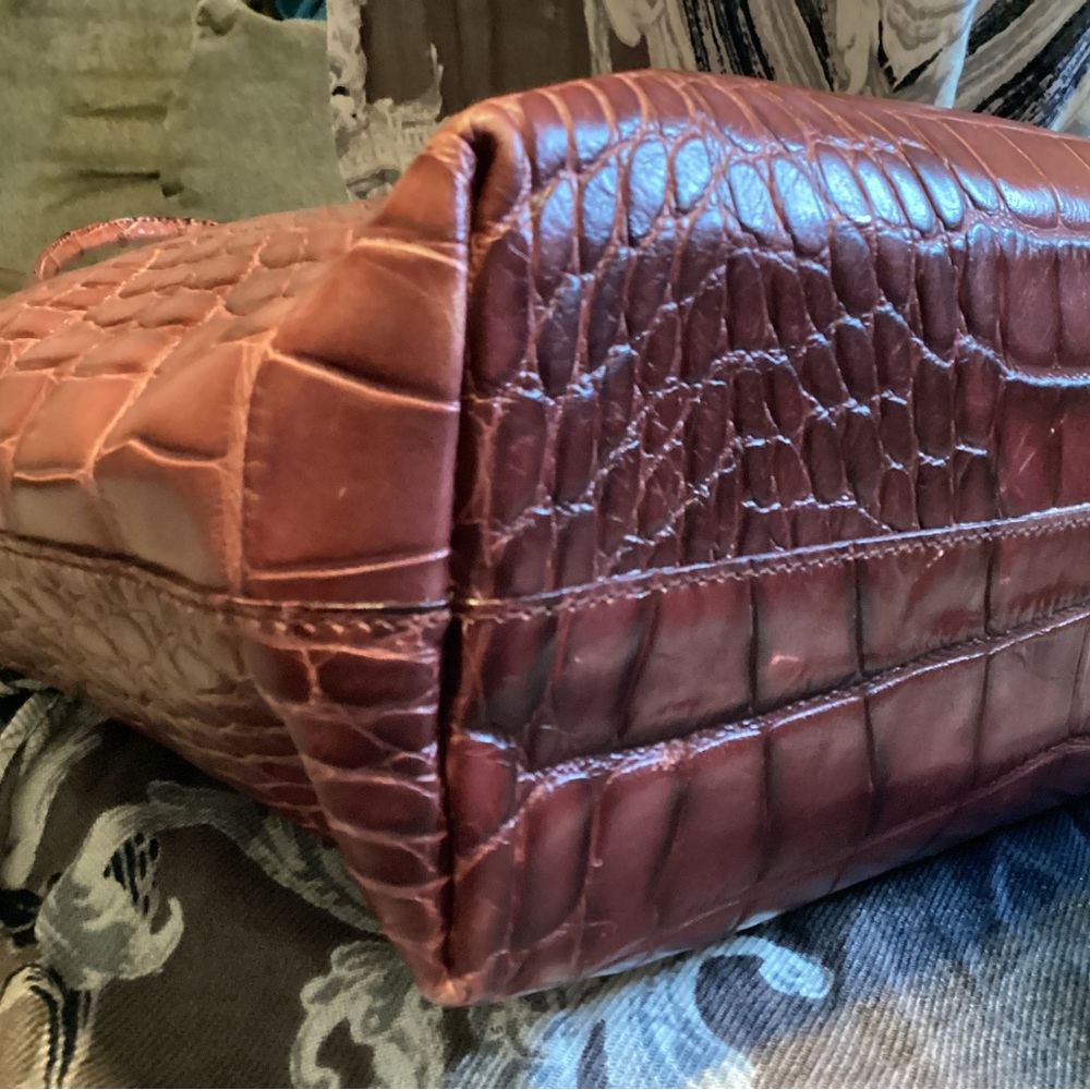 Furla Red Crocodile-Embossed Tote Bag - Picture 6 of 12